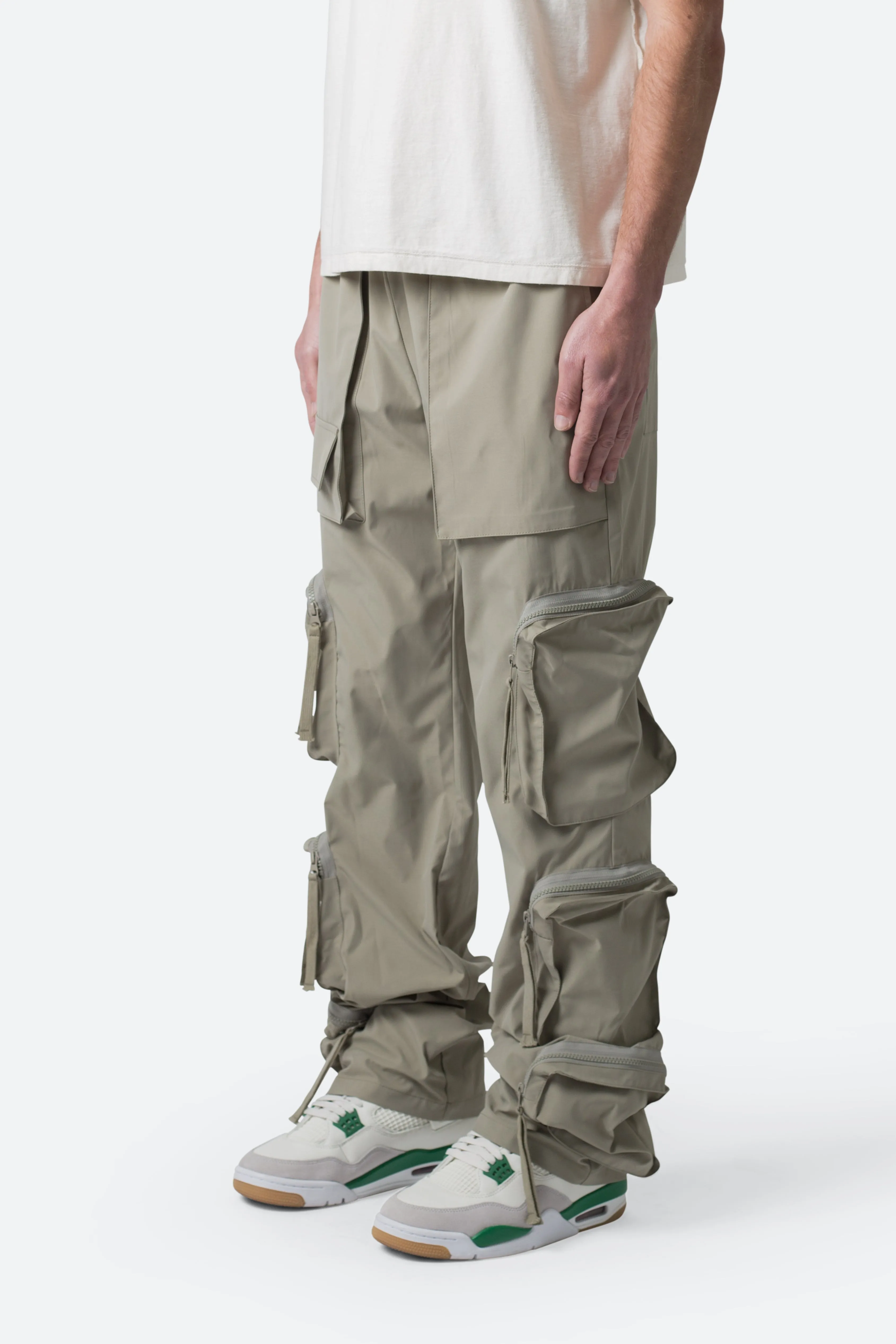 Multi Pocket Drawcord Pants - Olive