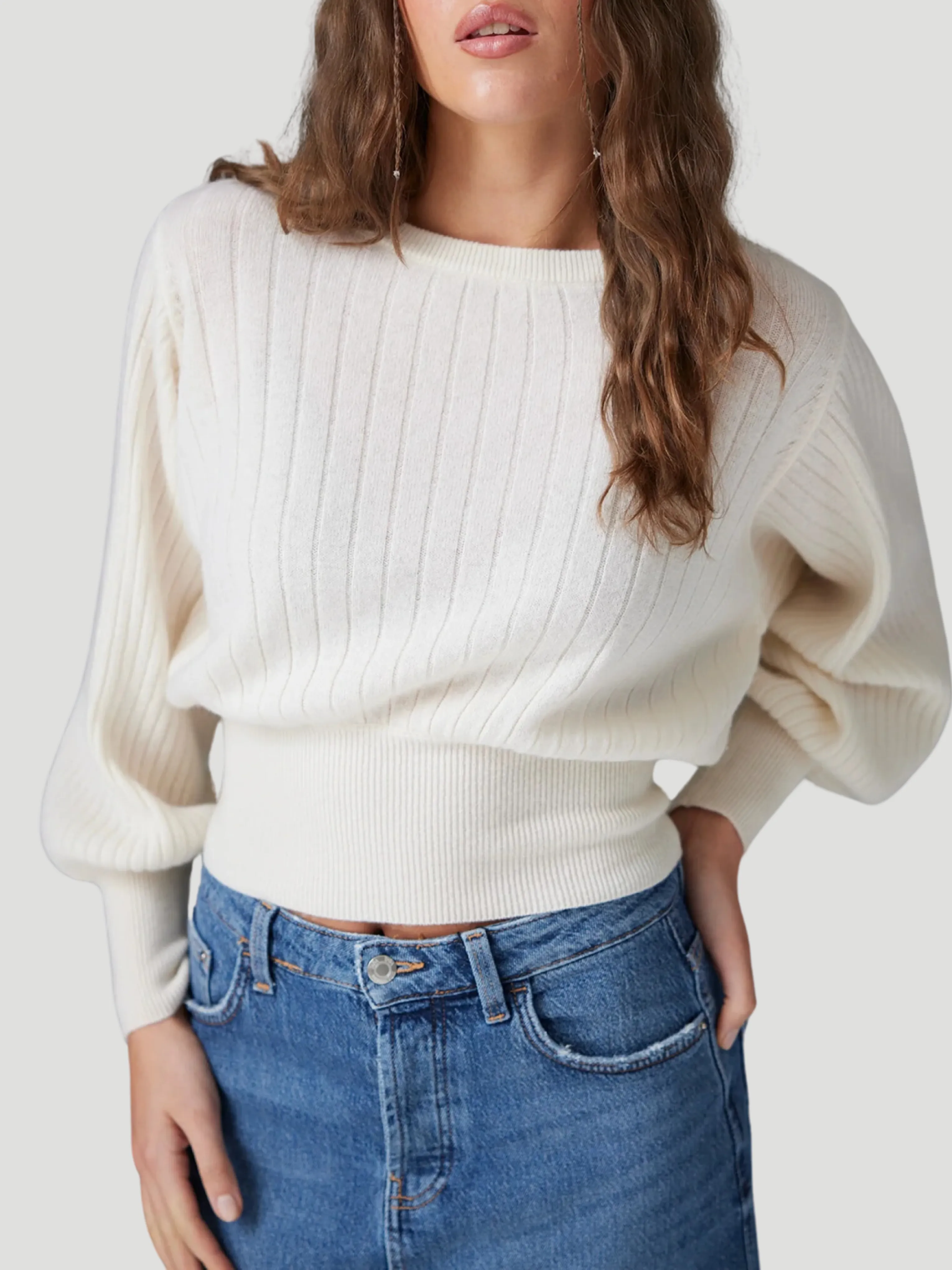 Prague Lux Balloon-Sleeve Cashmere Sweater in White