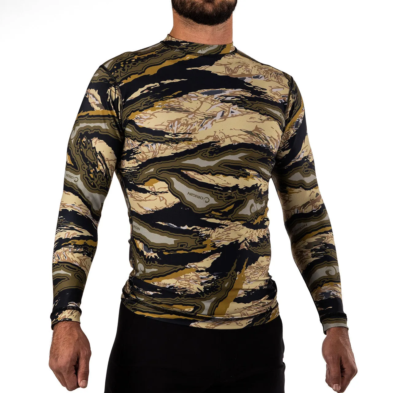 SUBMISSION HUNTER - LS COMPRESSION FIT RASHGUARD