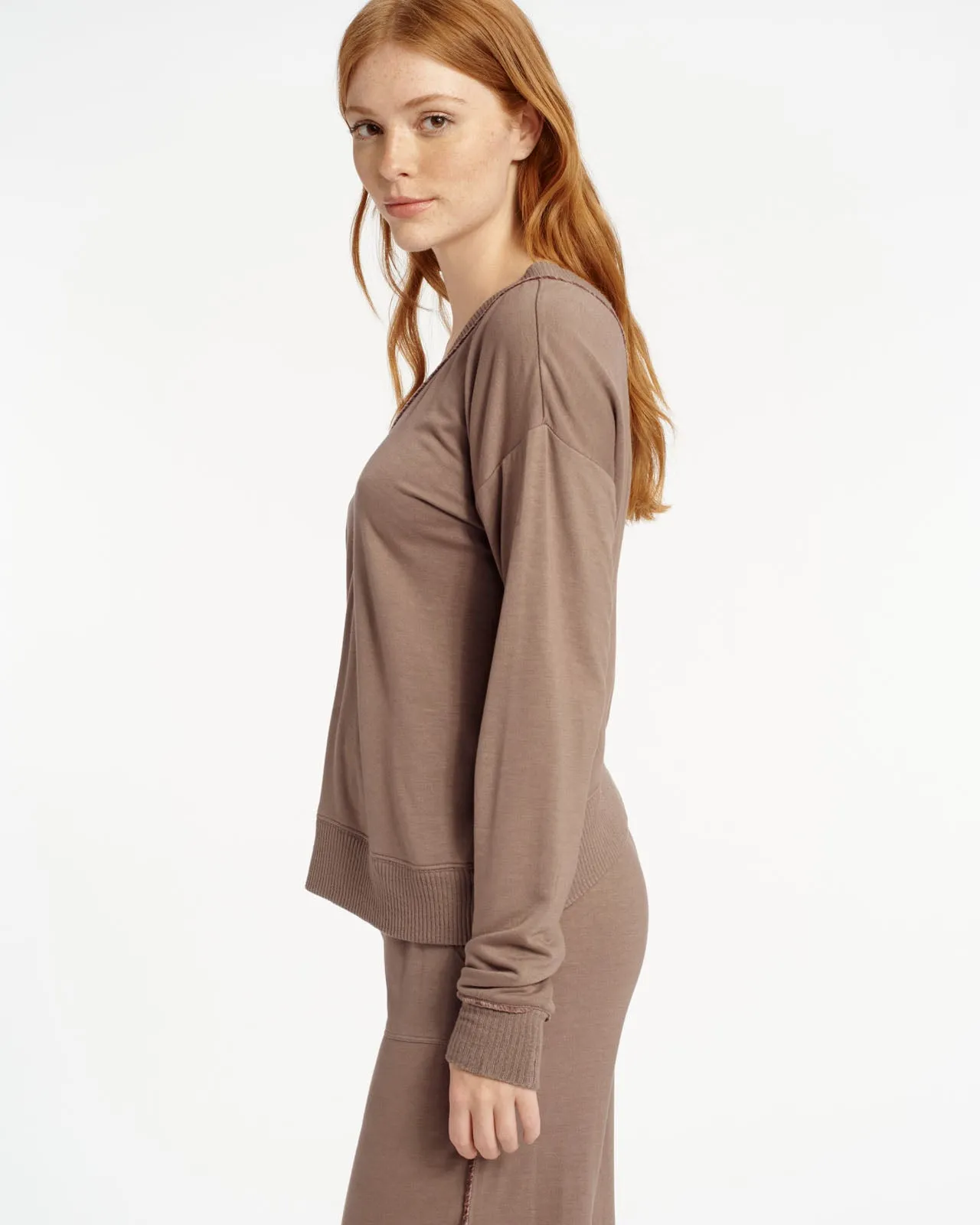 Supersoft Cloudberry V-Neck Pullover